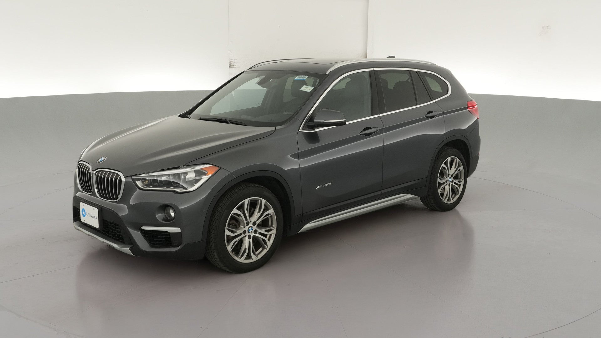 2016 BMW X1 vehicle photo
