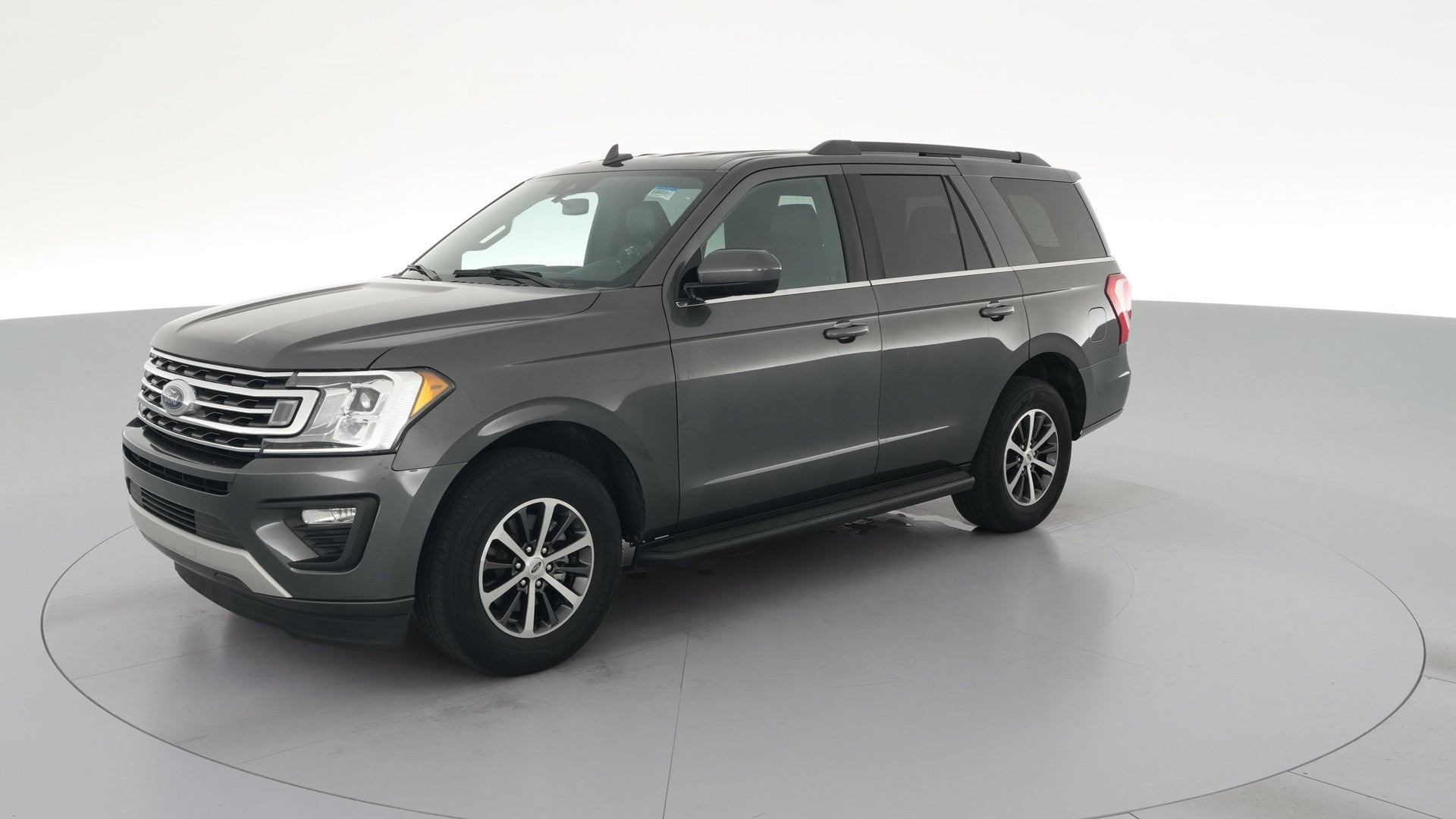 2021 Ford Expedition vehicle photo