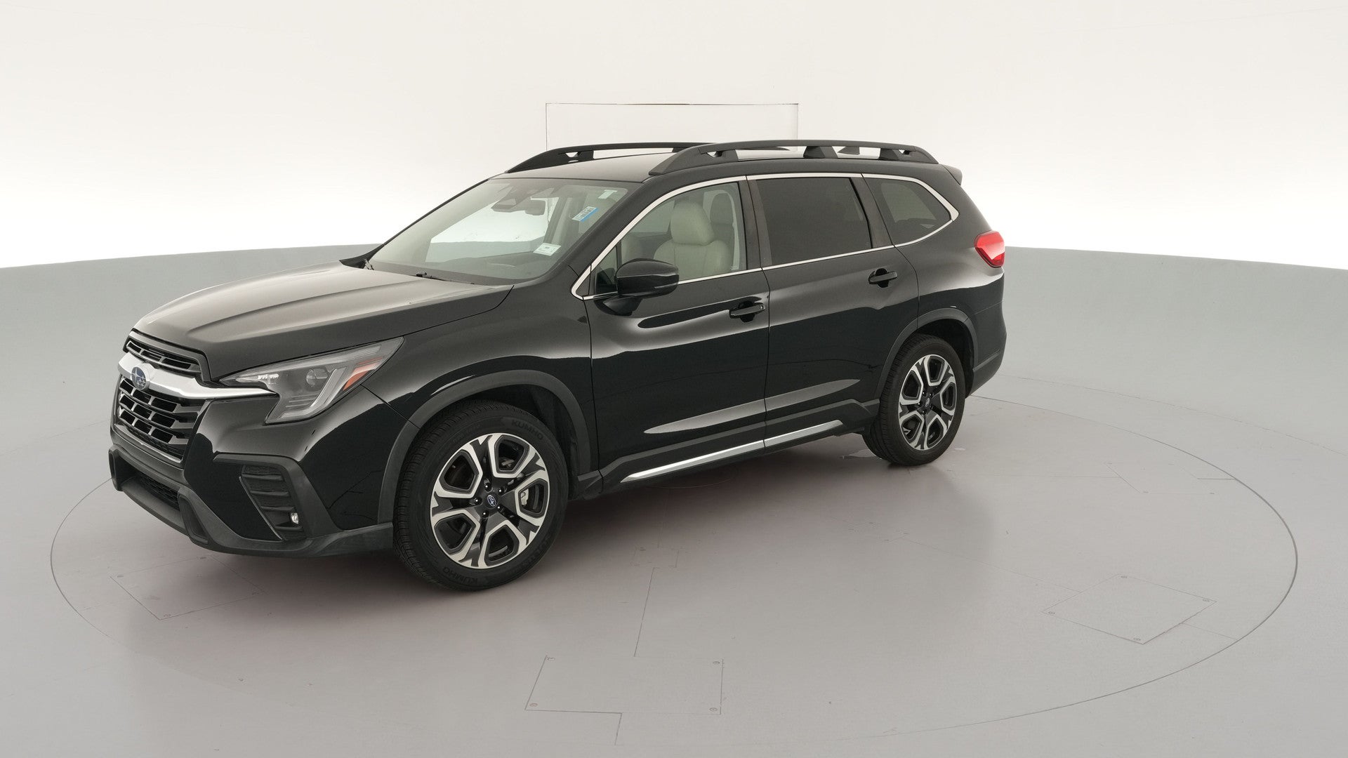 2024 Subaru Ascent vehicle photo