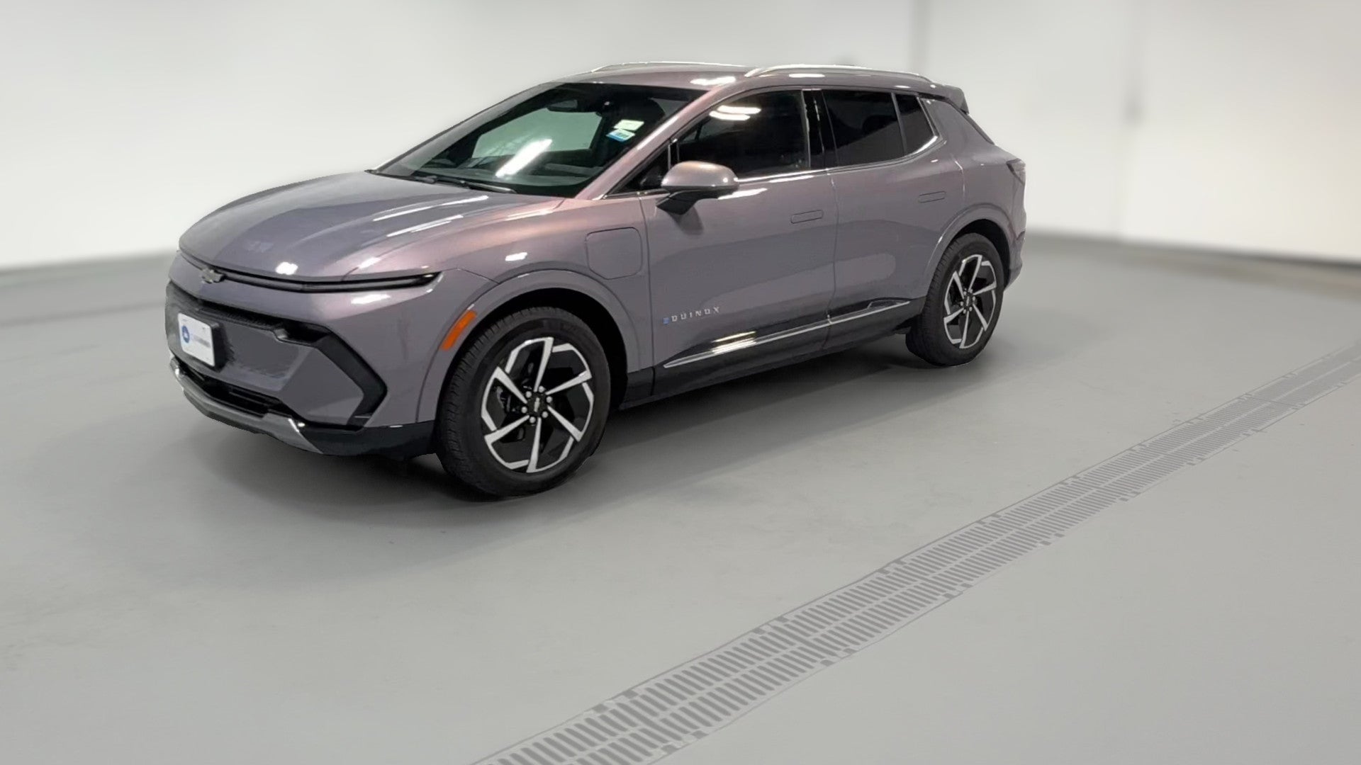 2024 Chevrolet Equinox EV vehicle photo