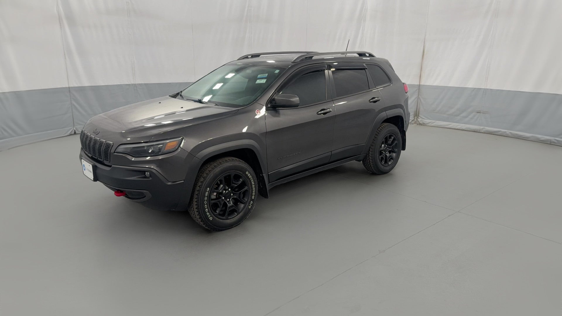 2020 Jeep Cherokee vehicle photo