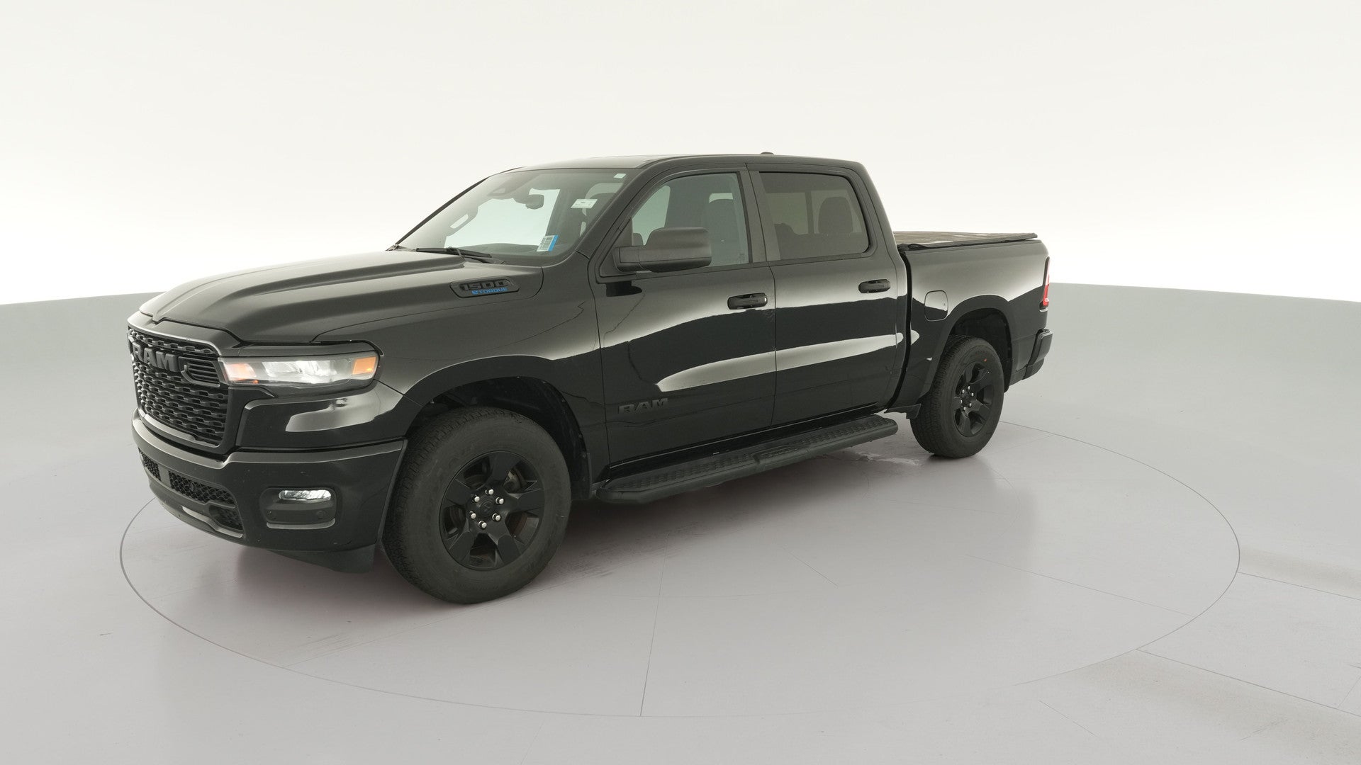 2025 Ram 1500 Crew Cab vehicle photo