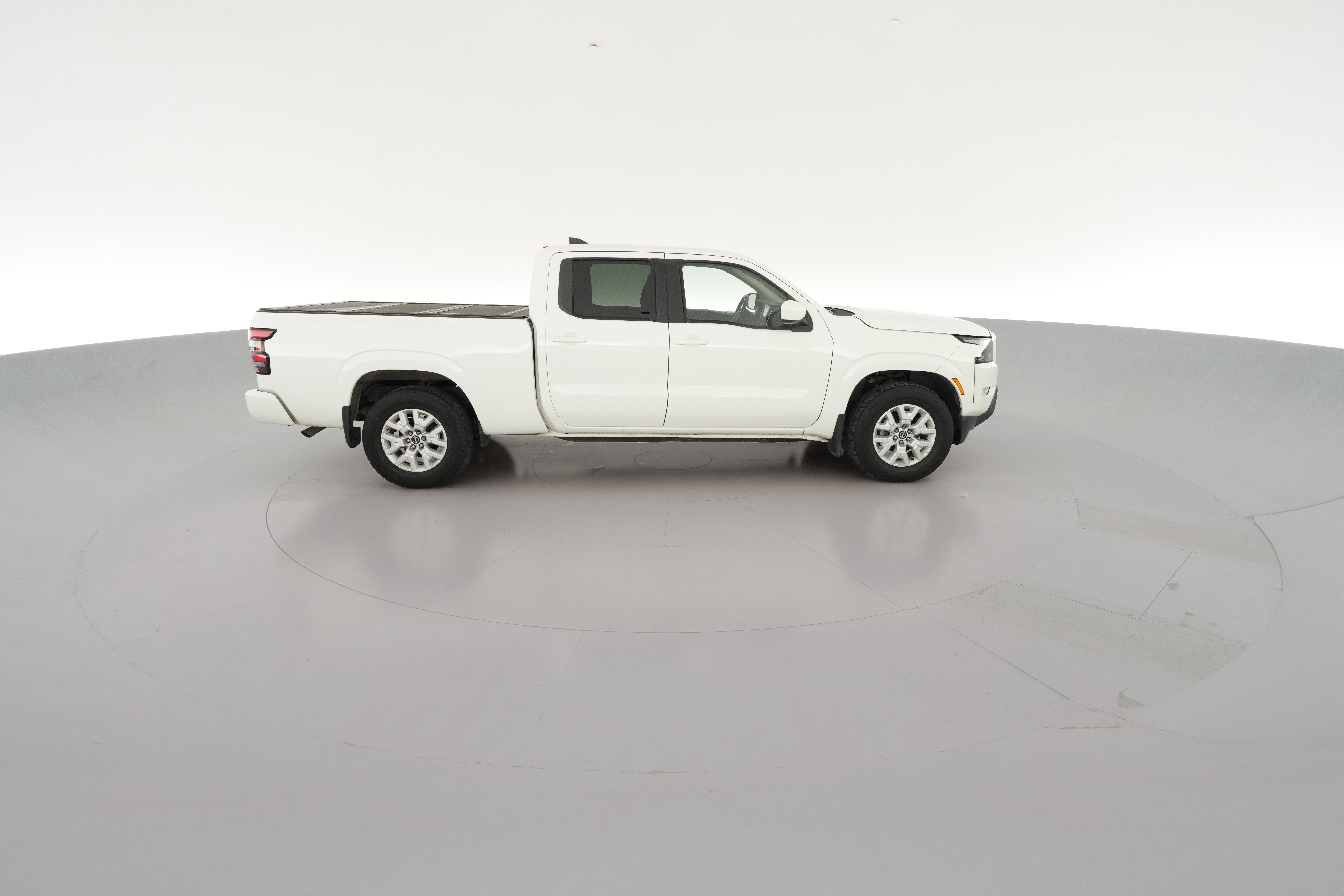 2022 Nissan Frontier SV - Photo 35