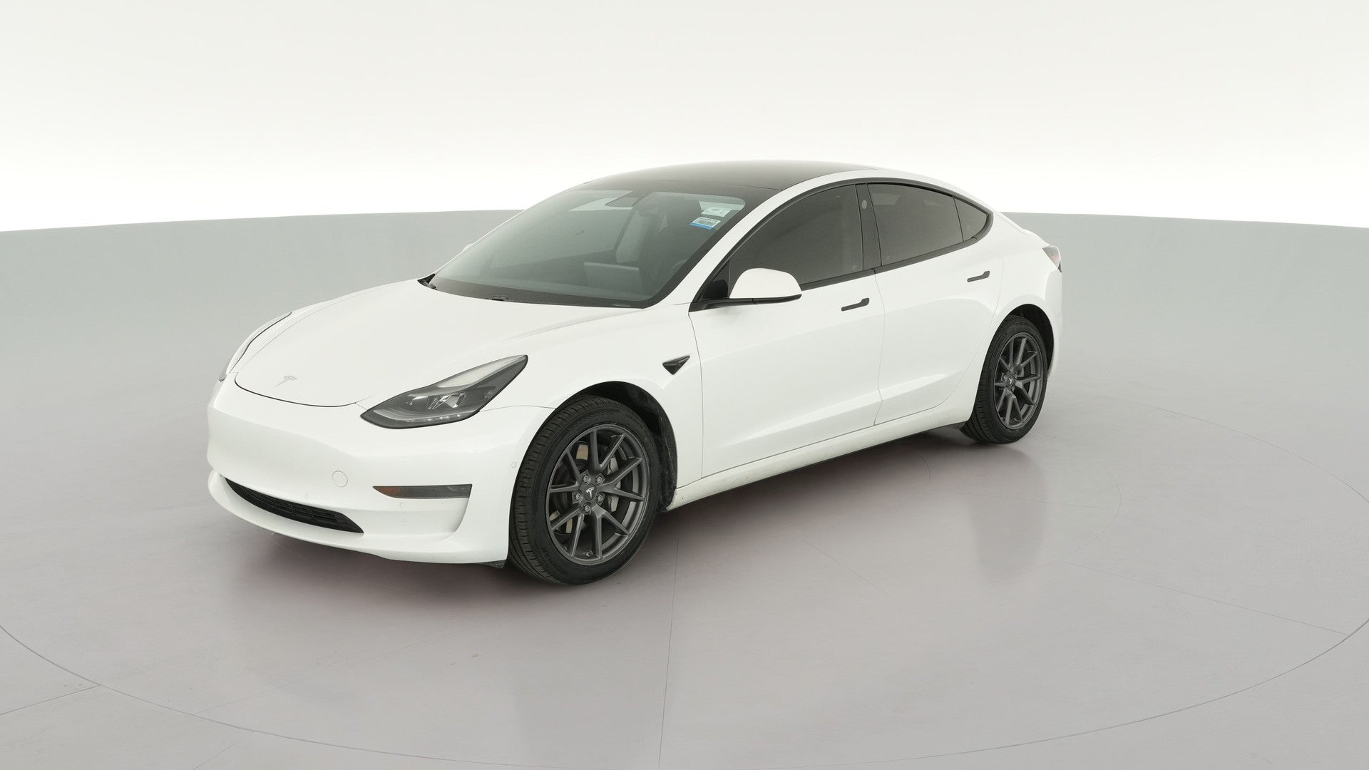 2021 Tesla Model 3 vehicle photo