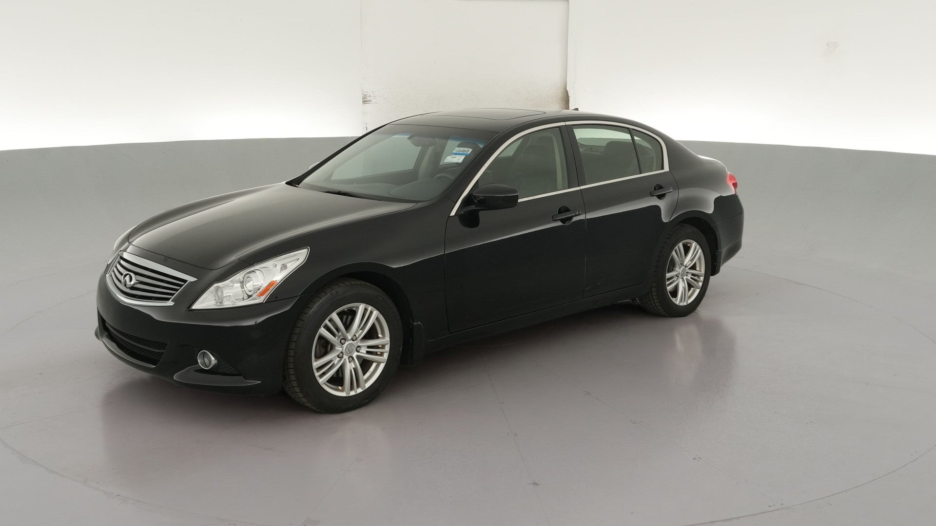 2015 INFINITI Q40 vehicle photo
