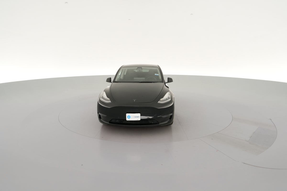 2022 Tesla Model Y Long Range All-Wheel Drive in Solid Black — 360° view 1