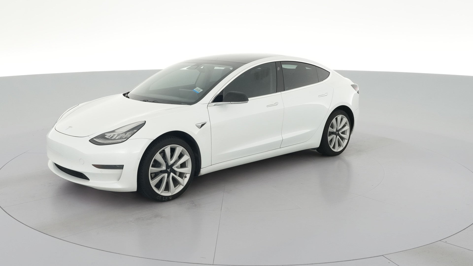 2019 Tesla Model 3 vehicle photo