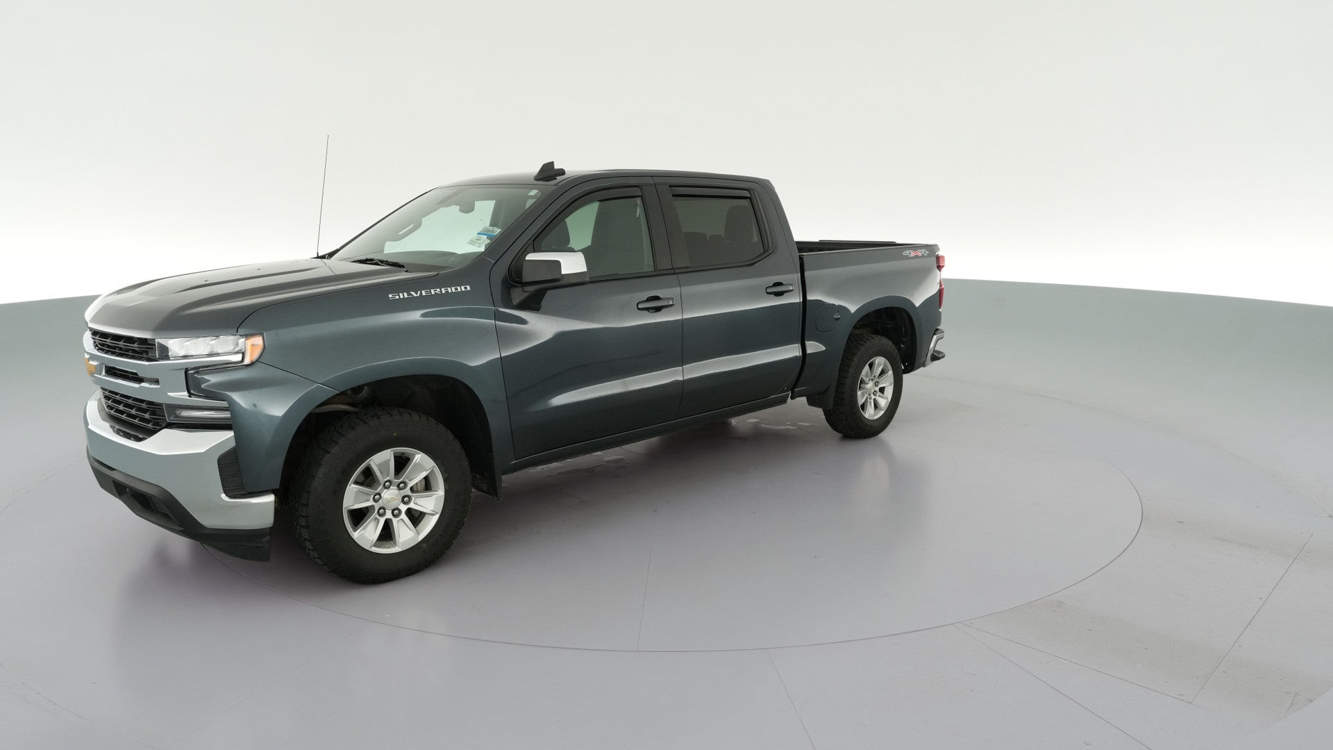 2022 Chevrolet Silverado 1500 Limited Crew Cab vehicle photo