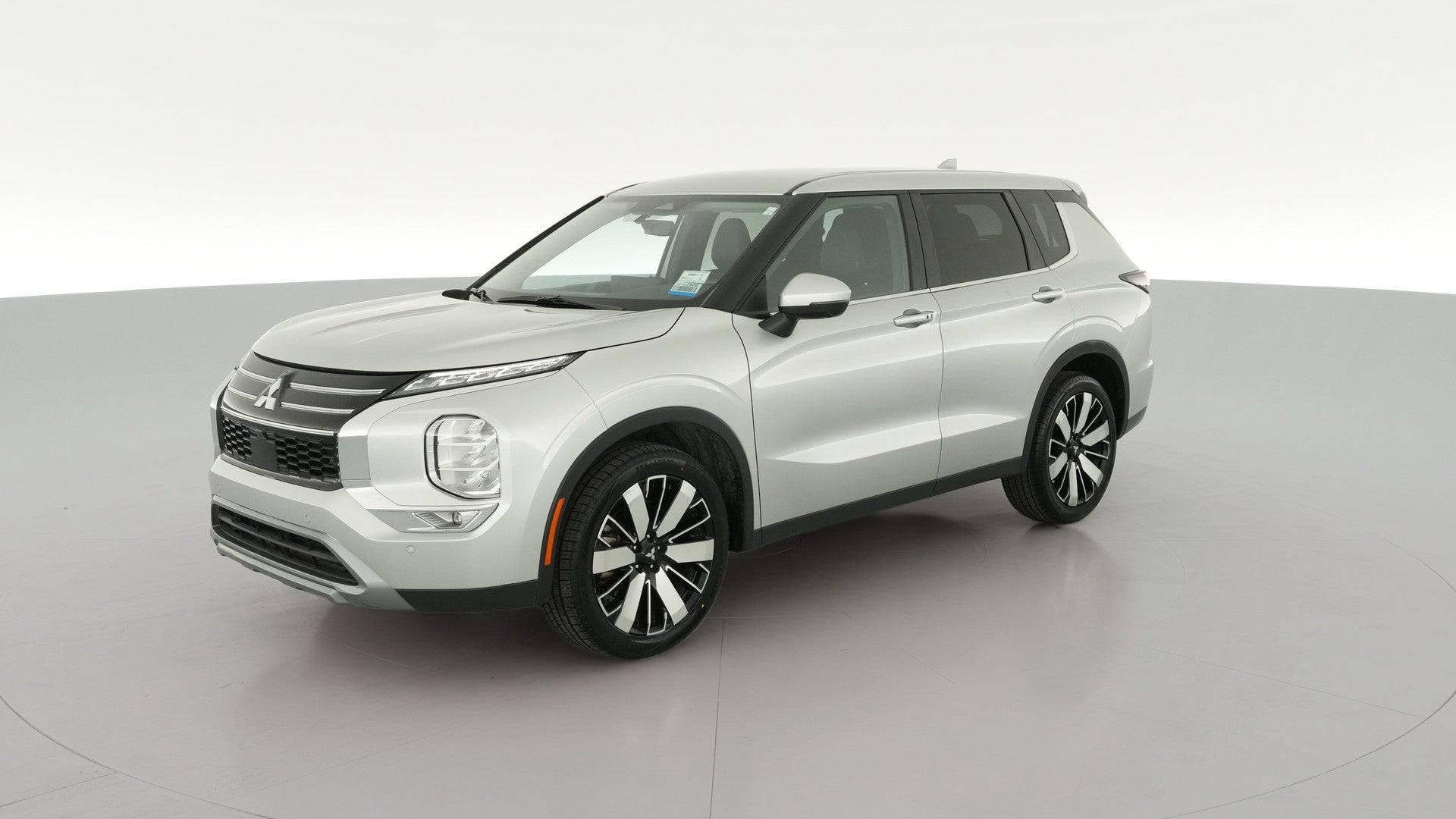 2025 Mitsubishi Outlander vehicle photo