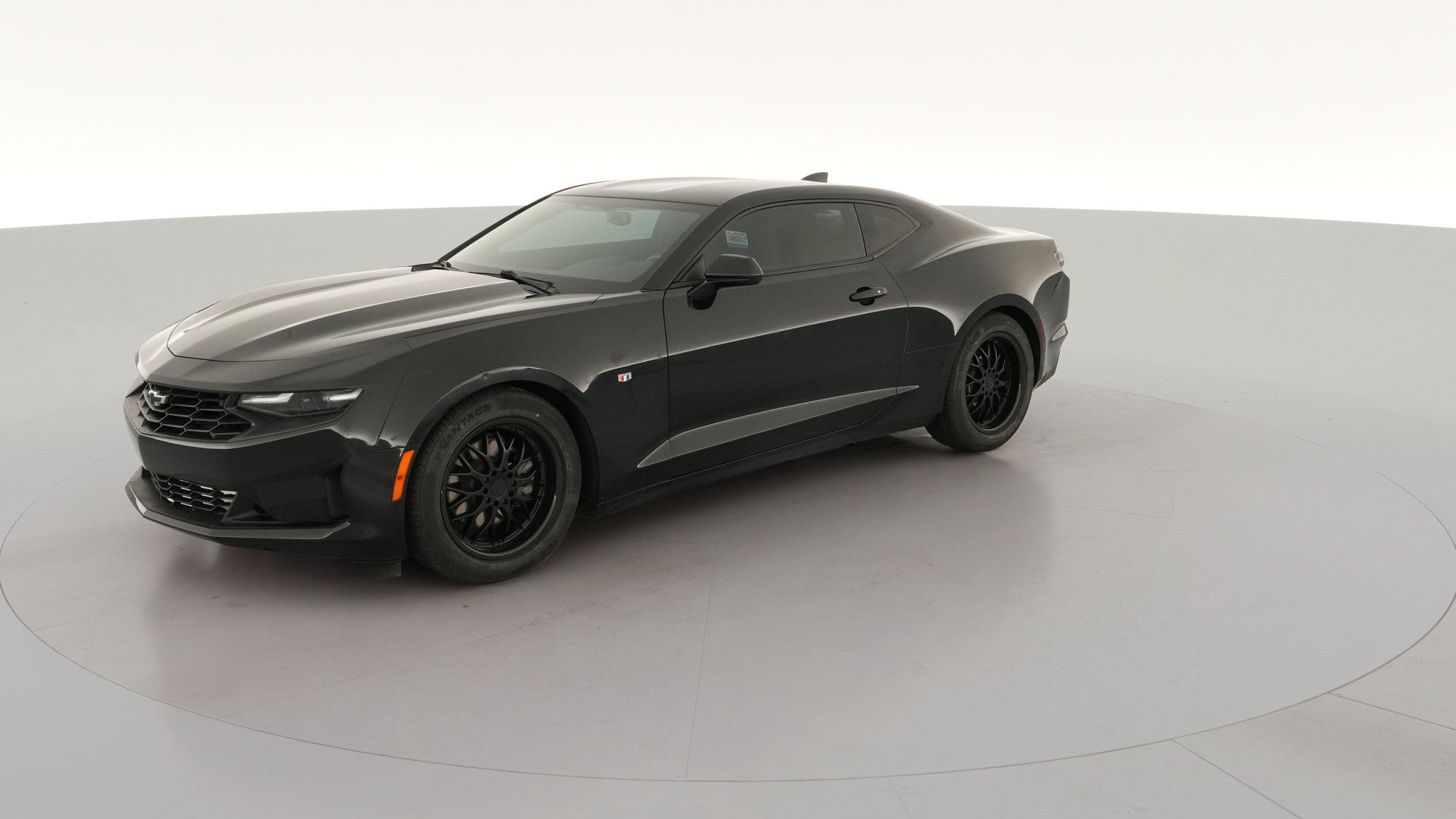 2019 Chevrolet Camaro vehicle photo
