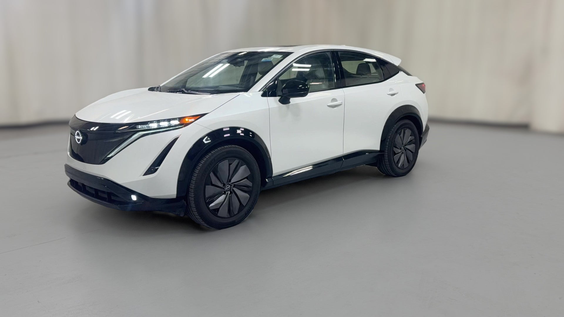 2023 Nissan ARIYA vehicle photo