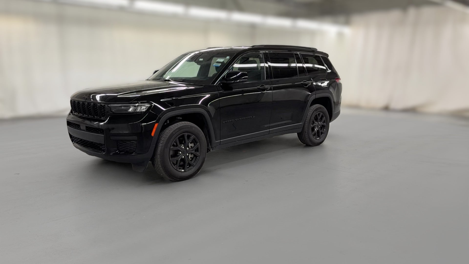 2024 Jeep Grand Cherokee L vehicle photo