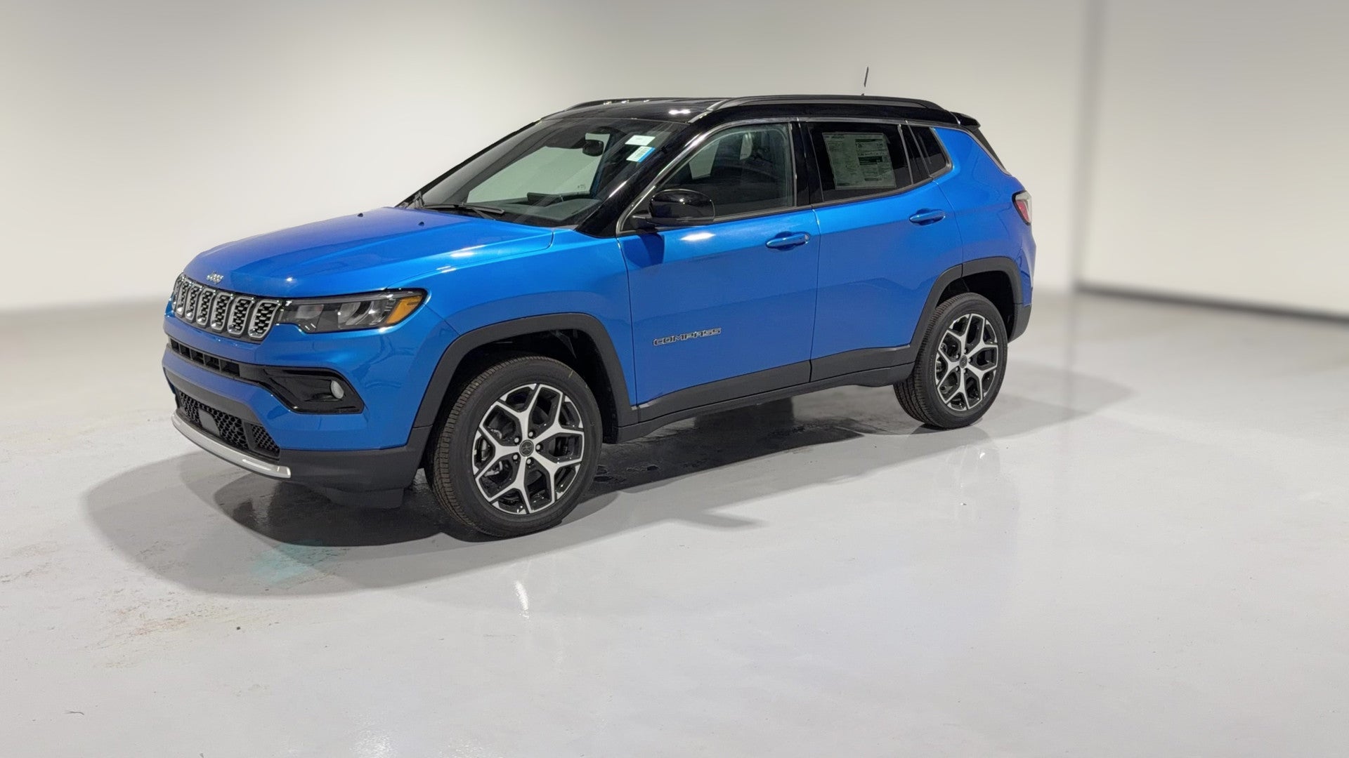 2026 Jeep Compass vehicle photo