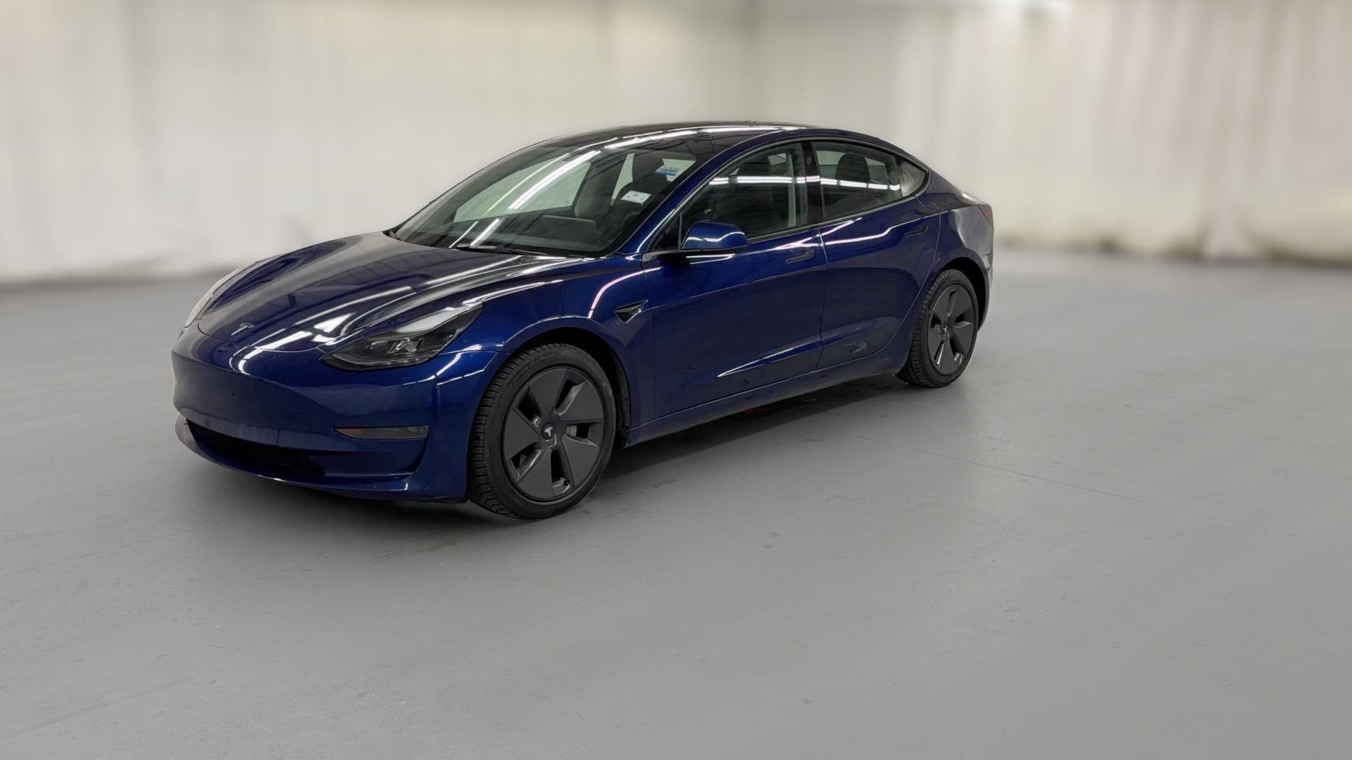 2023 Tesla Model 3 vehicle photo