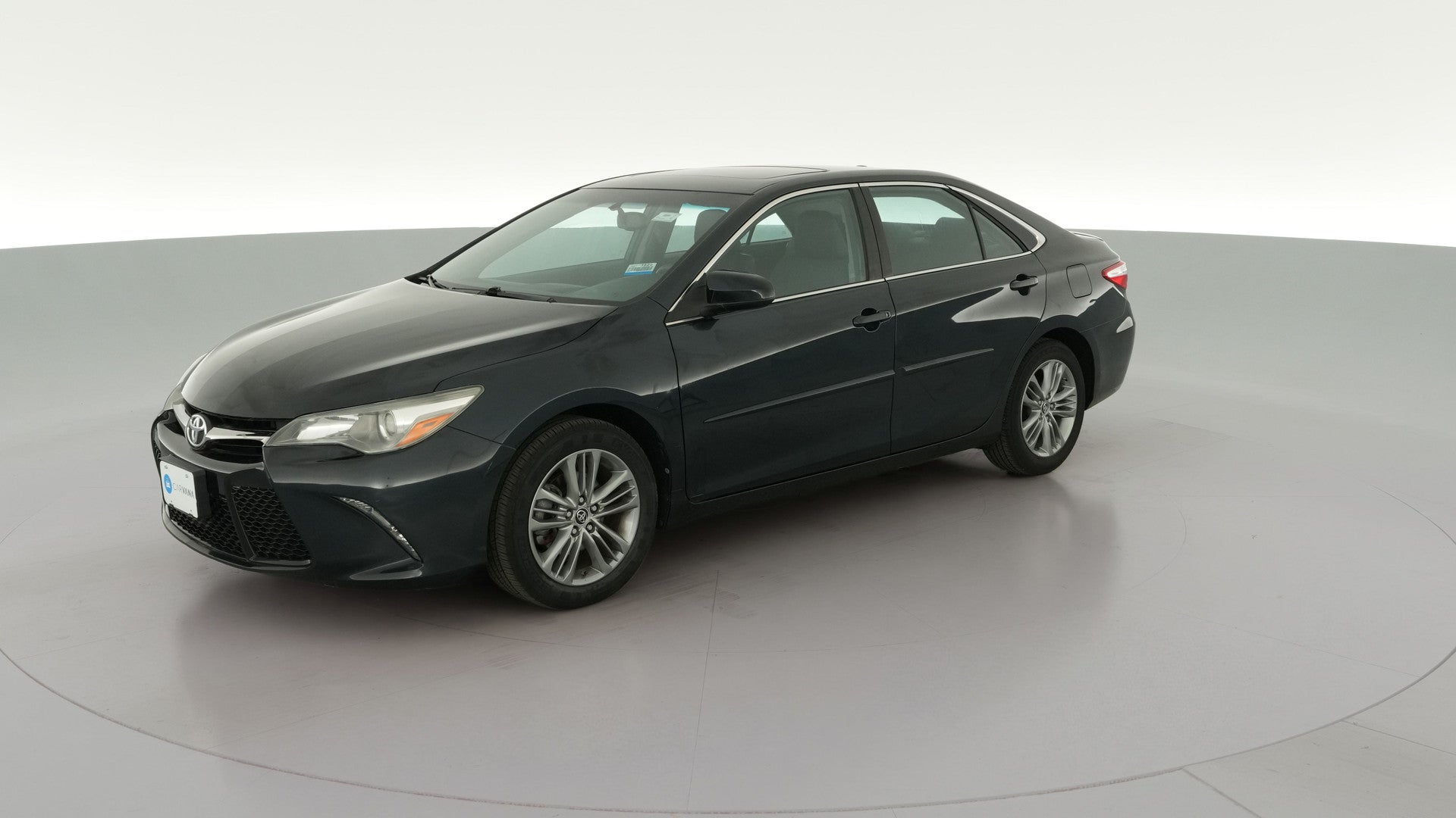 2015 Toyota Camry vehicle photo