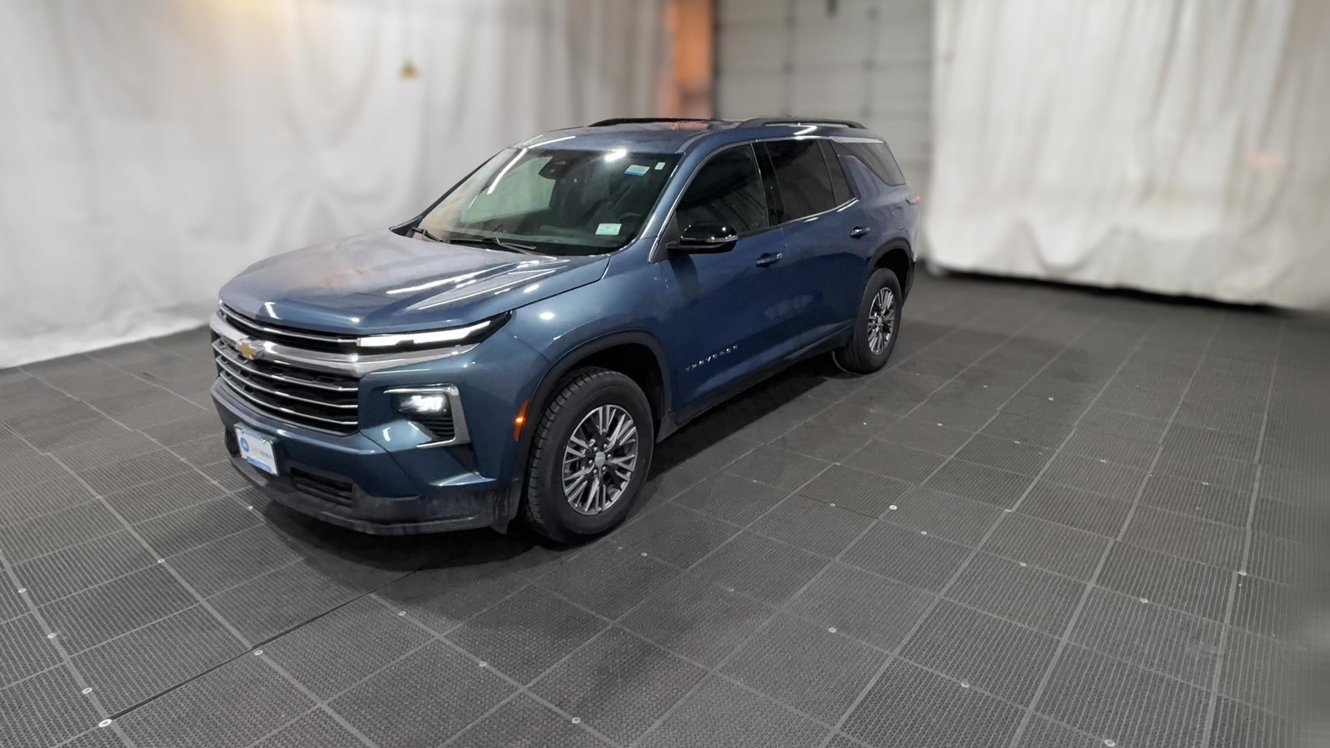 2025 Chevrolet Traverse vehicle photo
