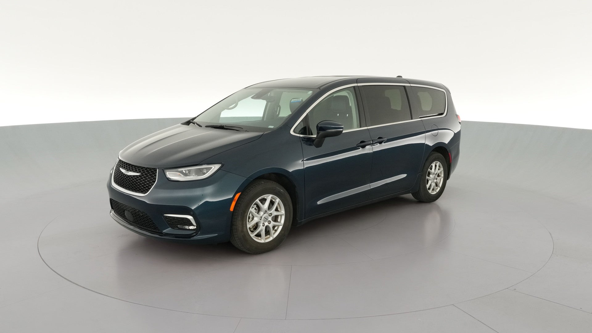 2023 Chrysler Pacifica vehicle photo