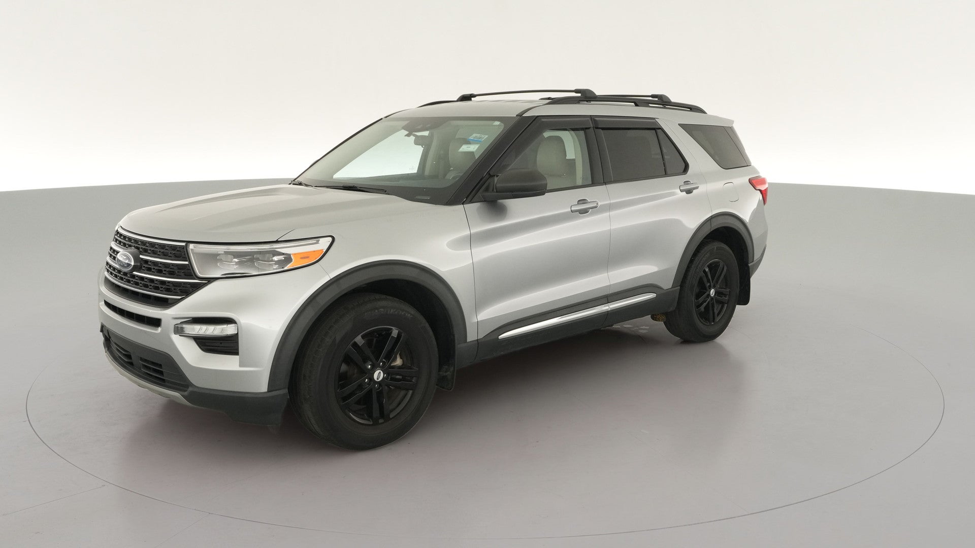 2021 Ford Explorer vehicle photo