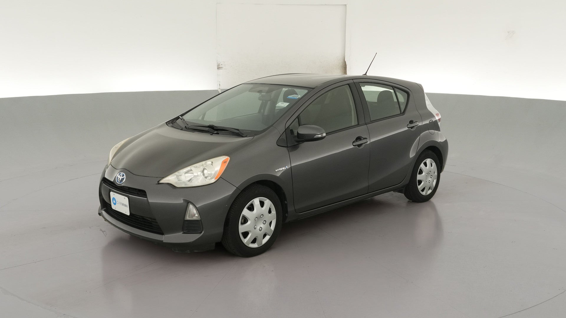 2013 Toyota Prius c vehicle photo