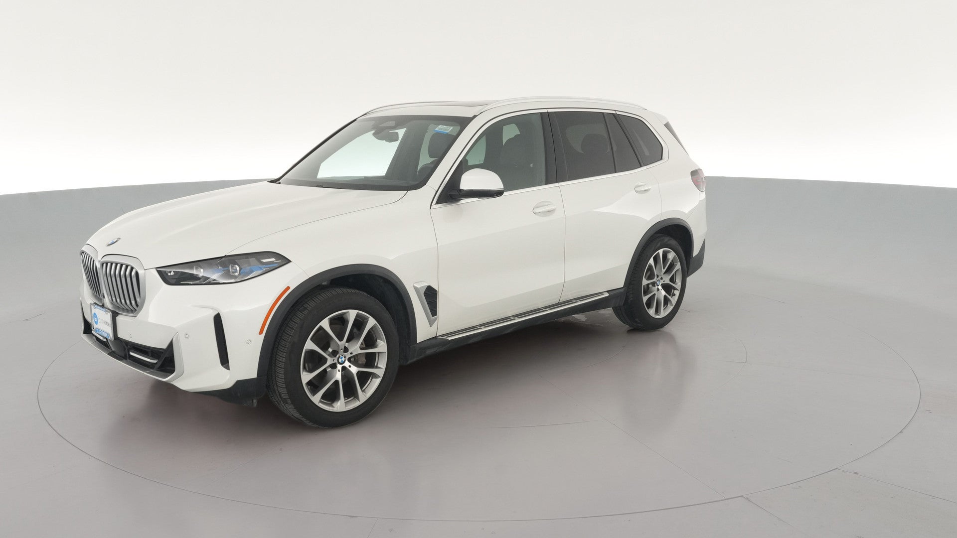 2024 BMW X5 vehicle photo