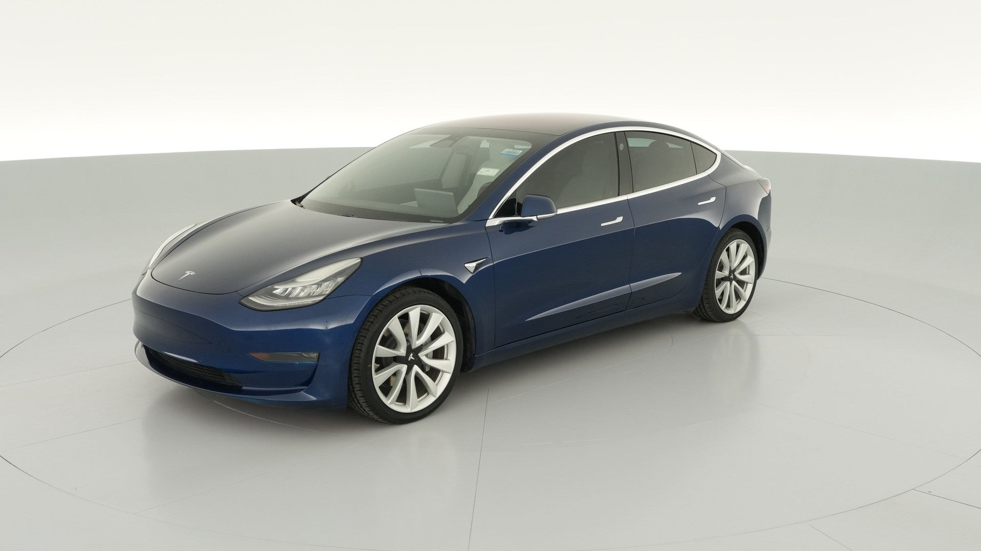 2019 Tesla Model 3 vehicle photo