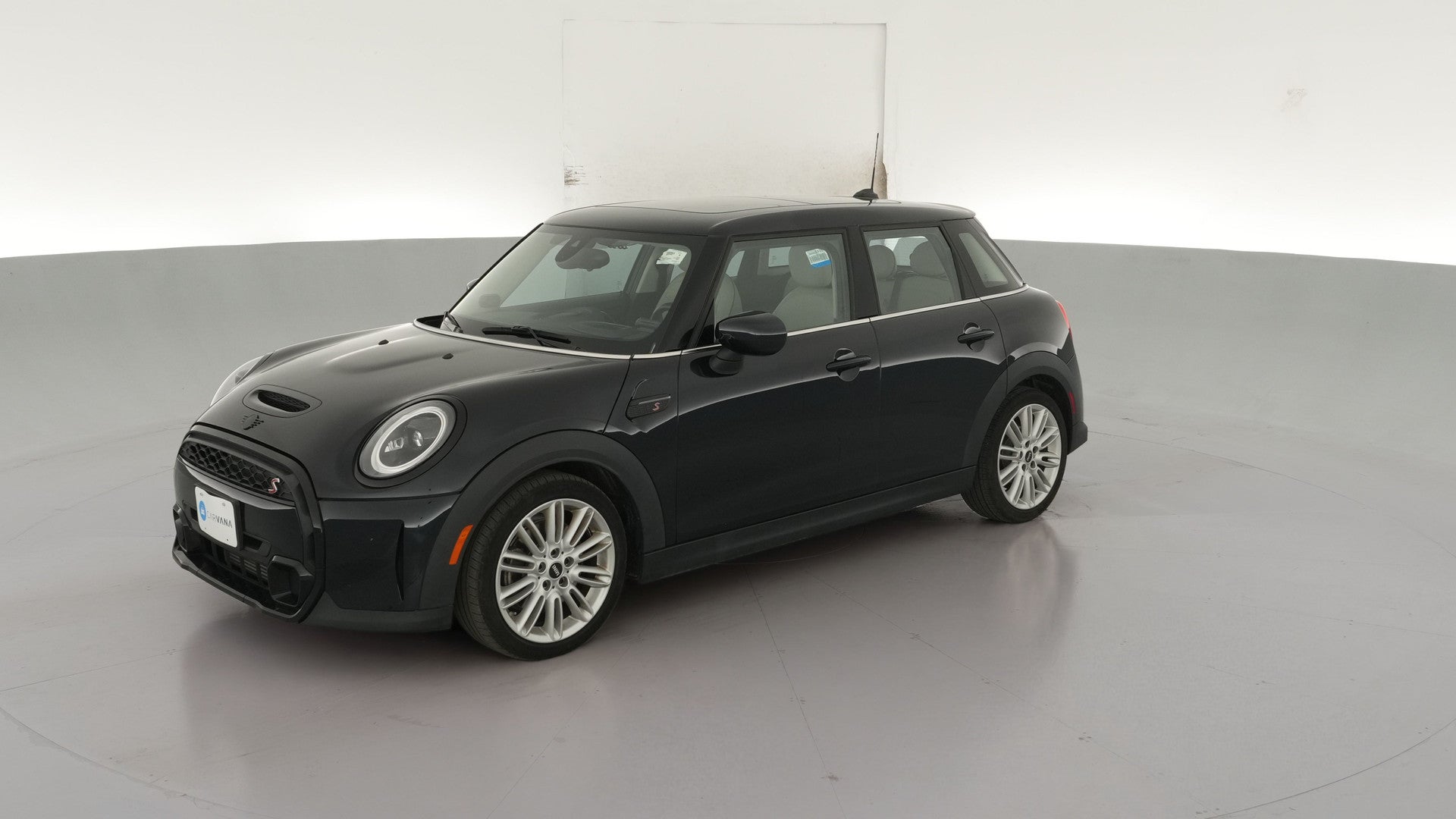 2023 MINI Hardtop 4 Door vehicle photo