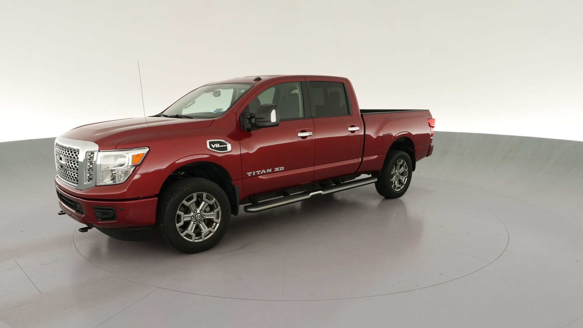 2019 Nissan TITAN XD Crew Cab vehicle photo