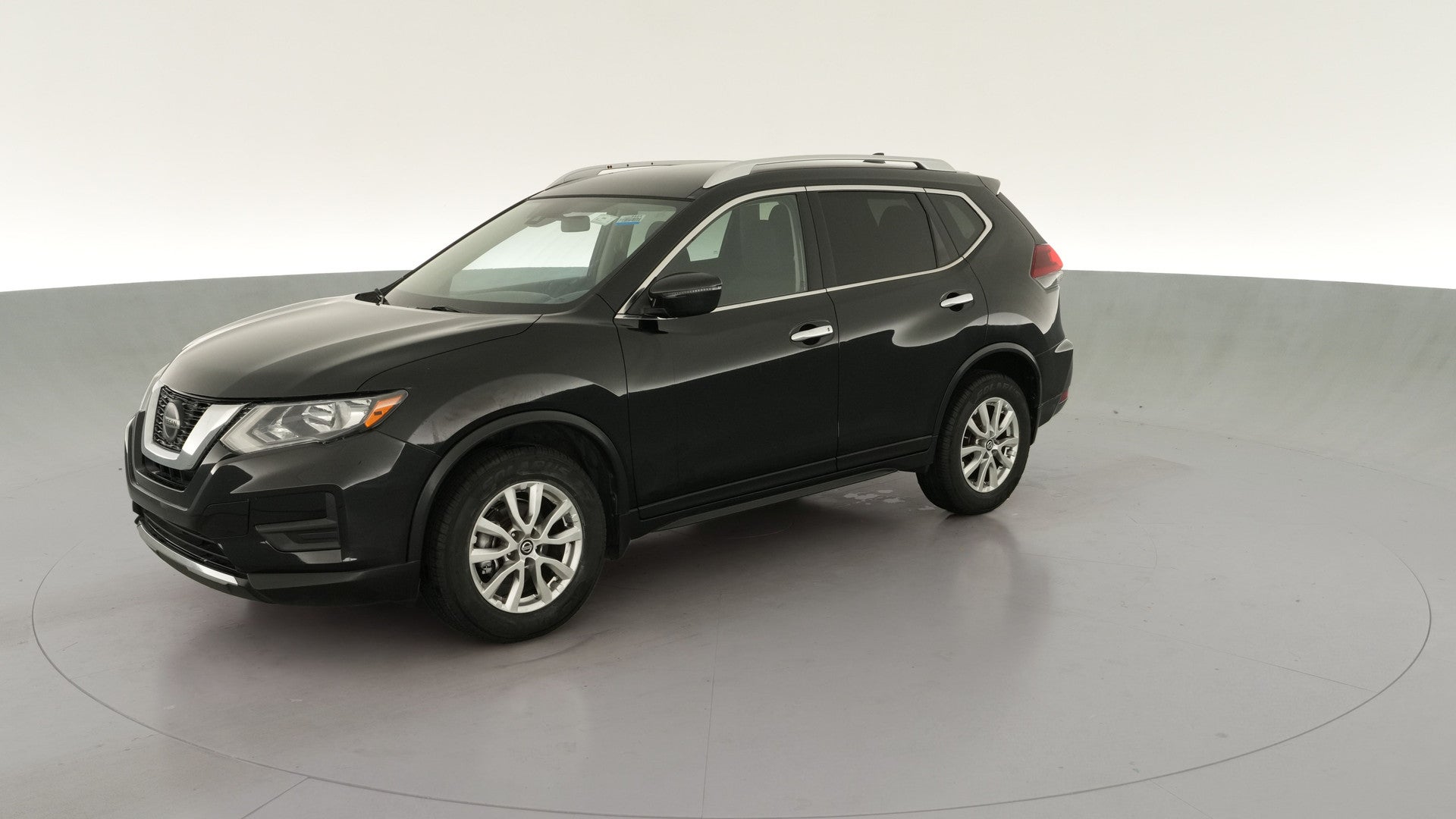 2019 Nissan Rogue vehicle photo