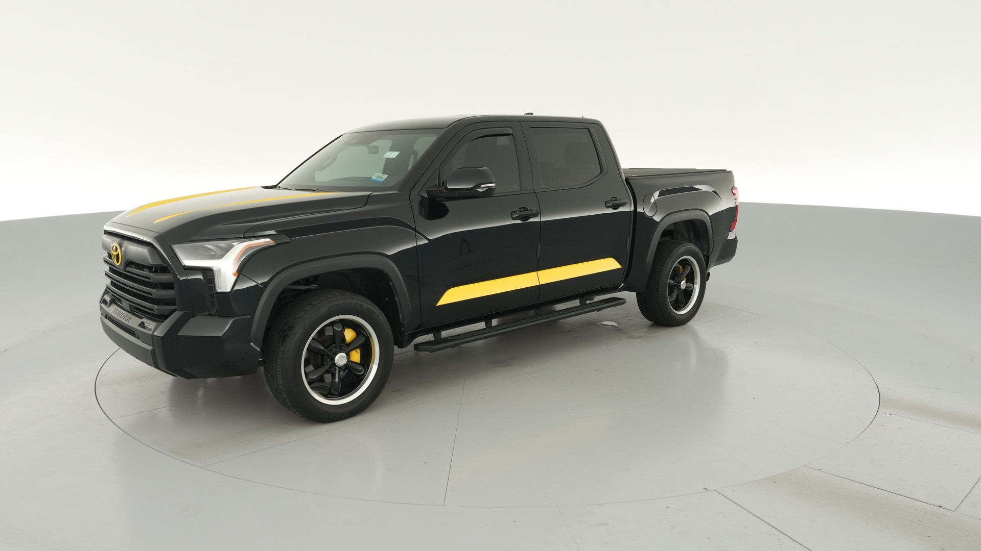 2025 Toyota Tundra CrewMax vehicle photo