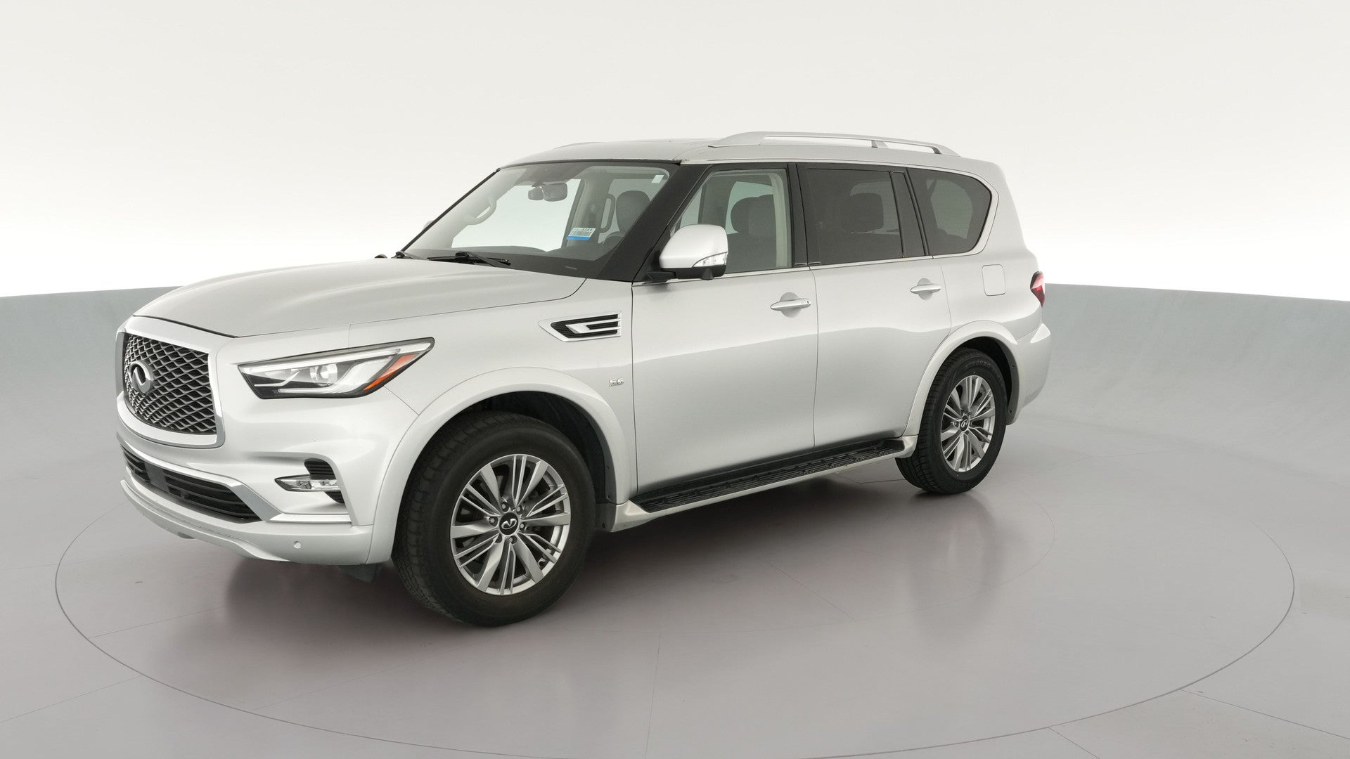2018 INFINITI QX80 vehicle photo