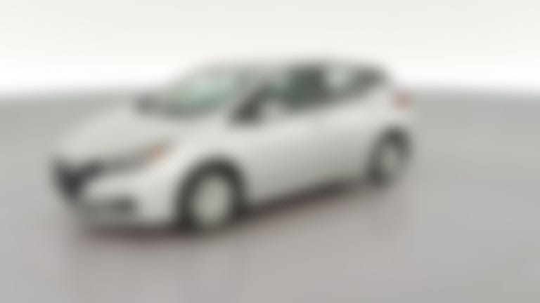 2025 Nissan LEAF vehicle photo