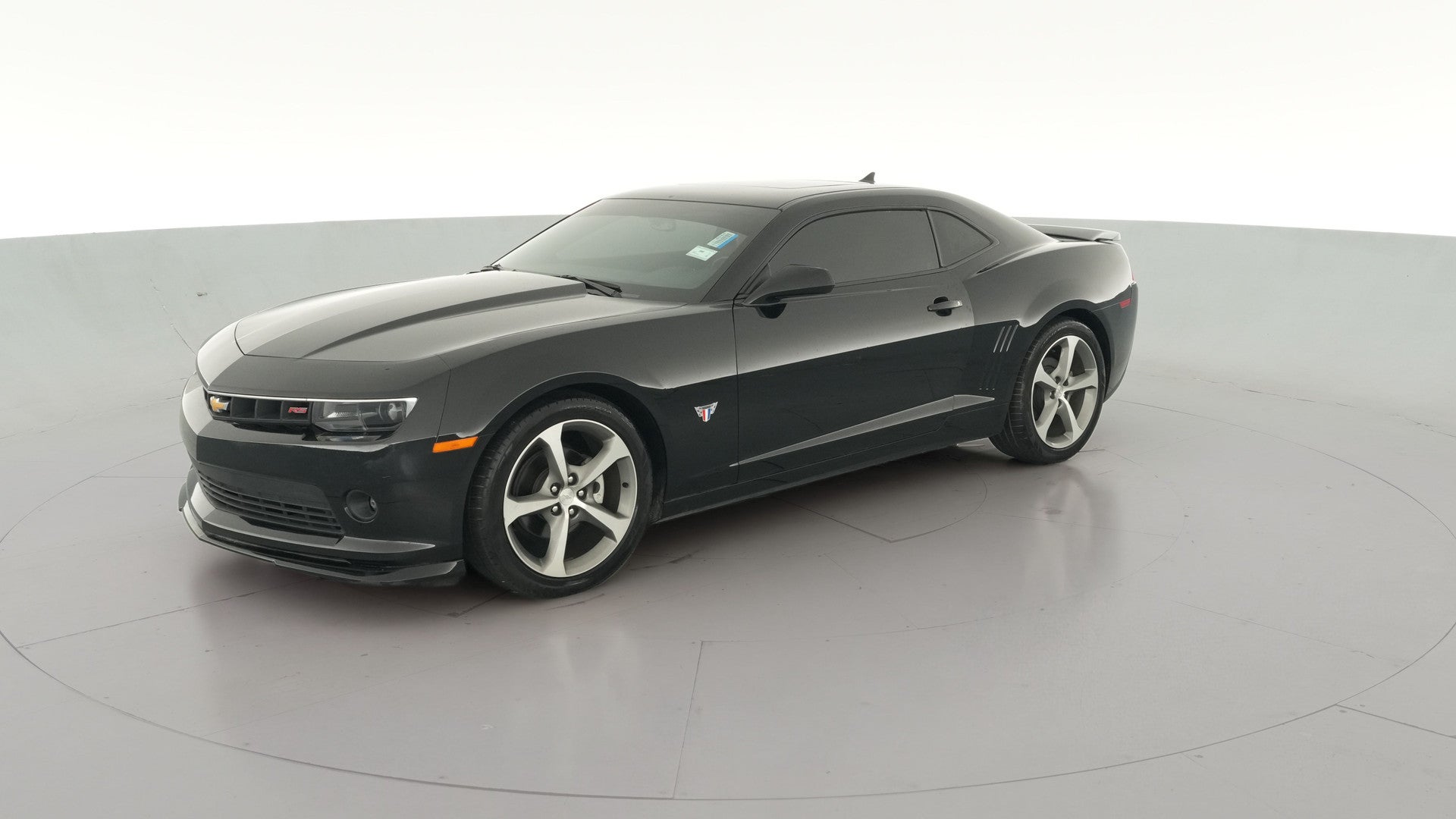 2015 Chevrolet Camaro vehicle photo