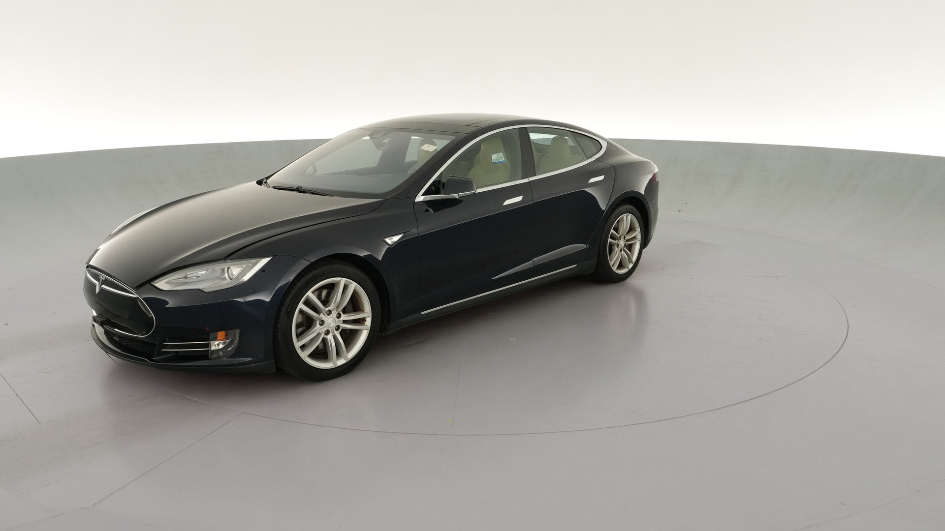 2015 Tesla Model S vehicle photo