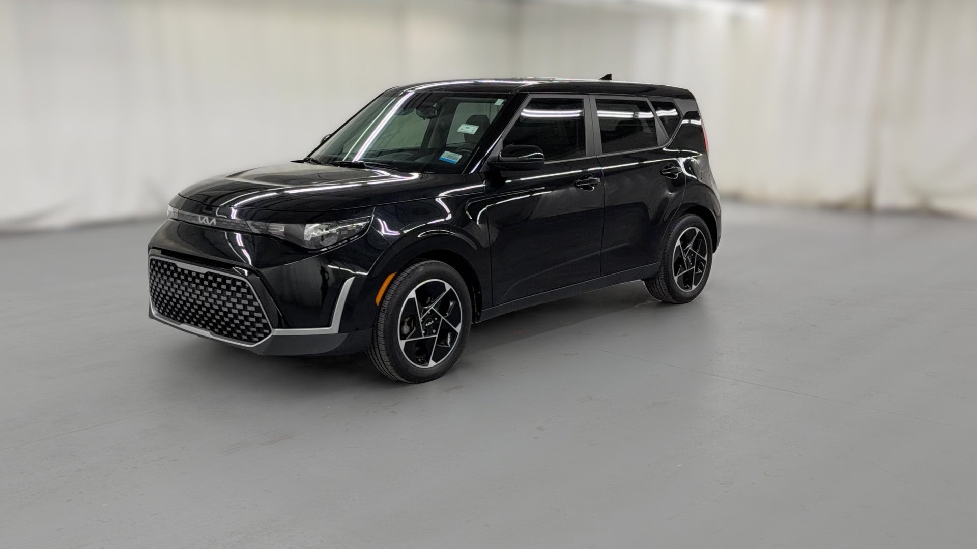 2023 Kia Soul vehicle photo