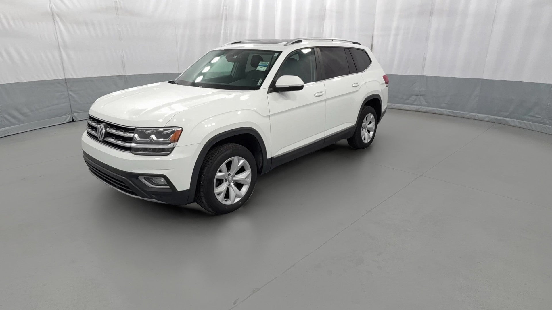 2018 Volkswagen Atlas vehicle photo