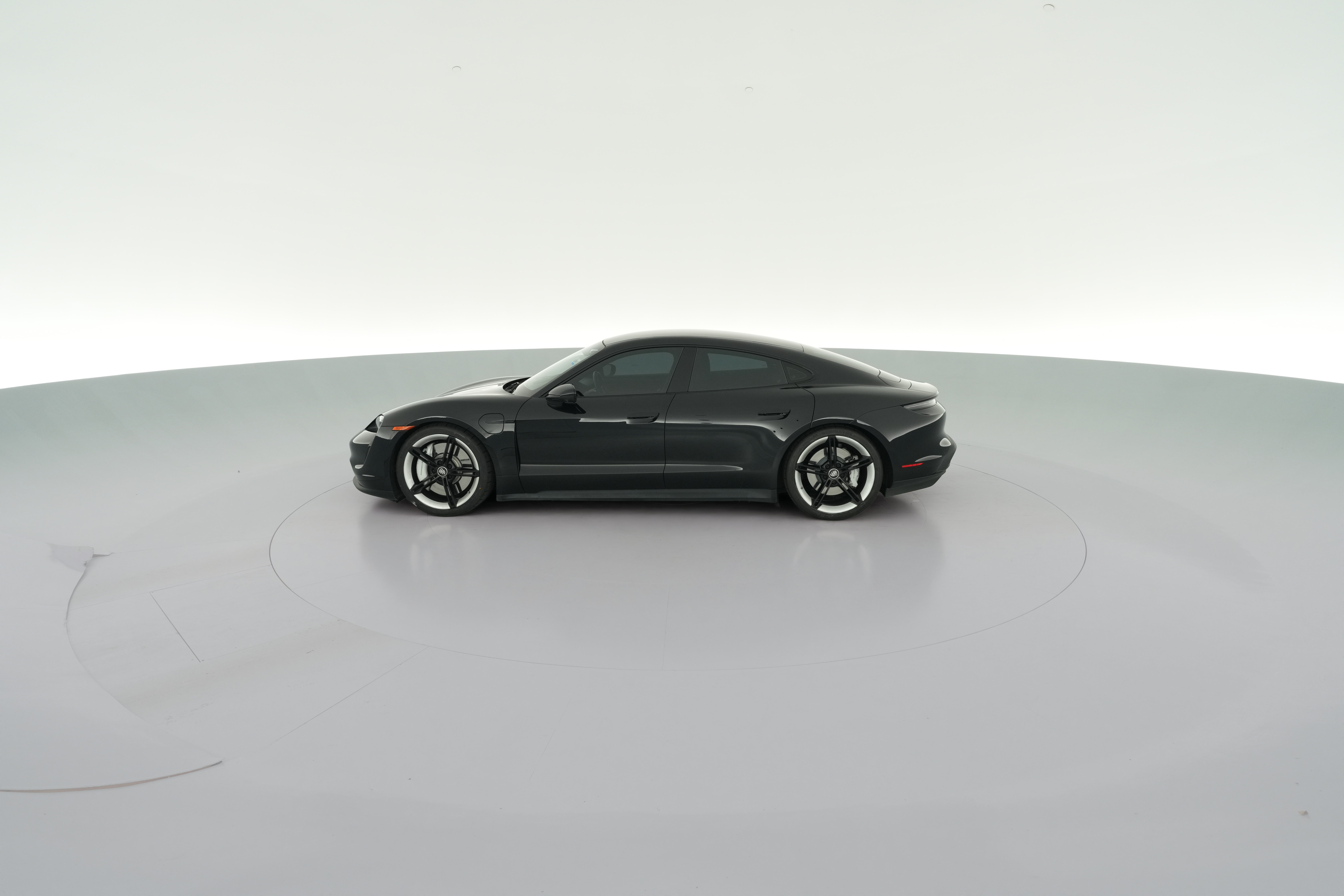 2021 Porsche Taycan S - Photo 33