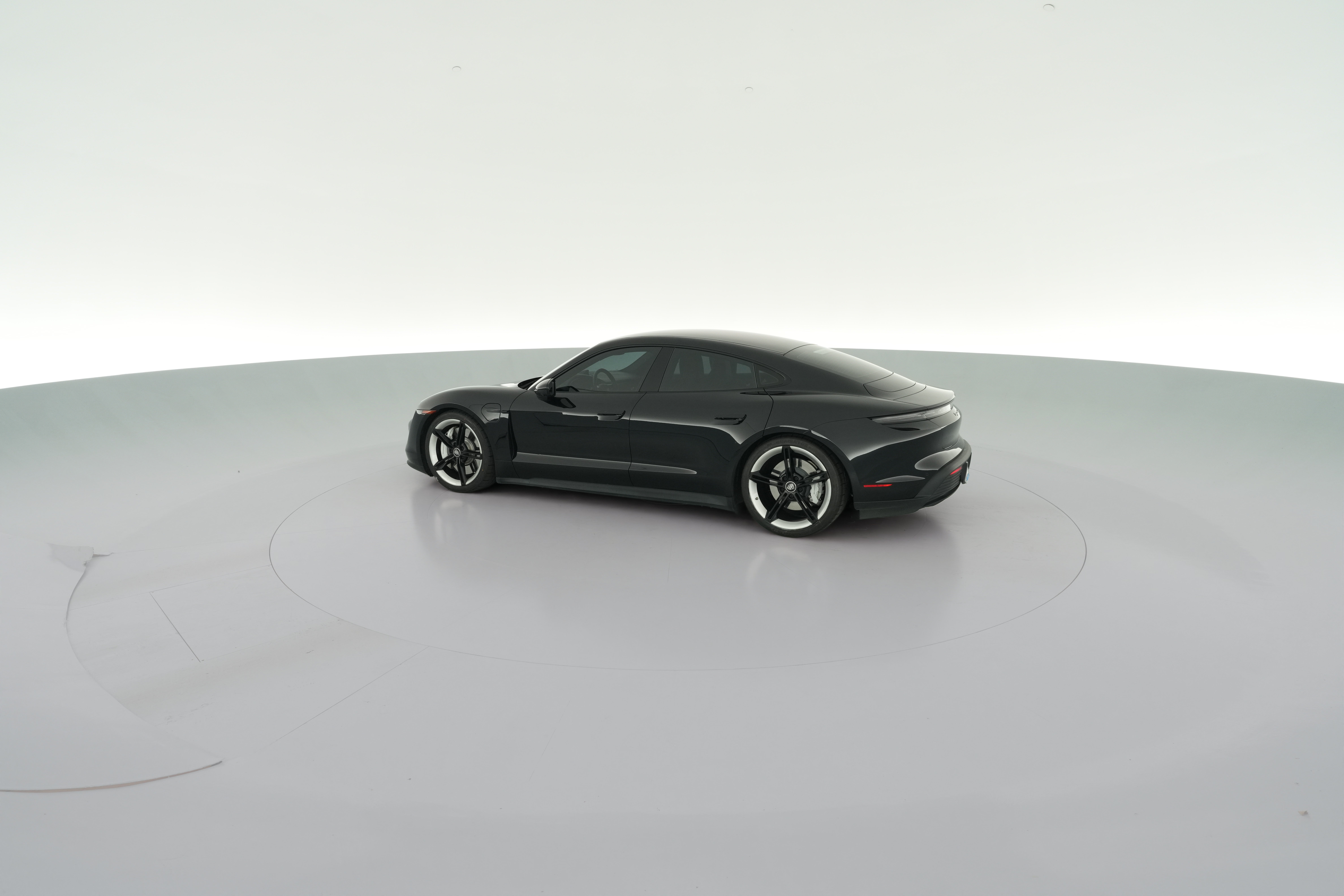 2021 Porsche Taycan S - Photo 34