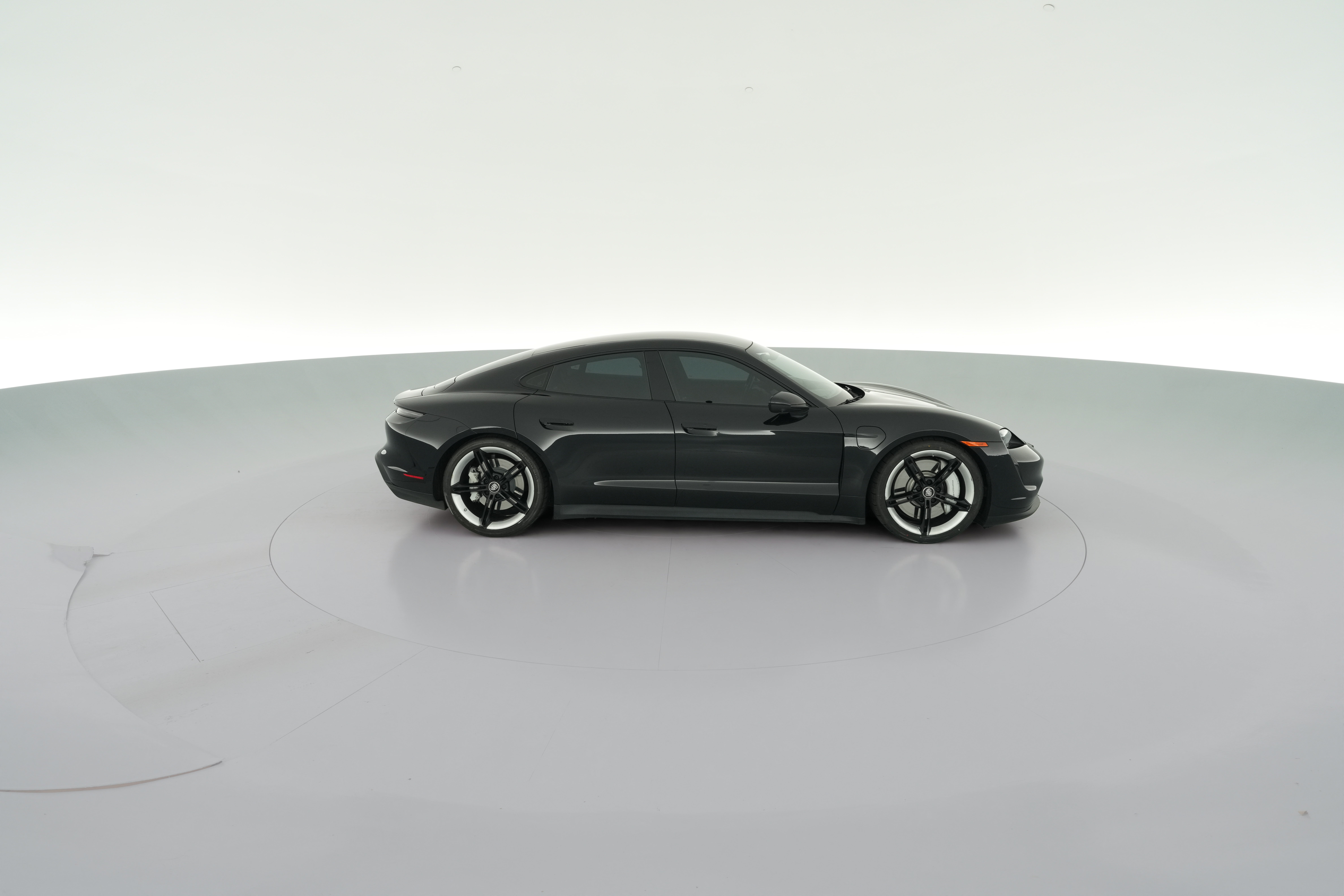 2021 Porsche Taycan S - Photo 41