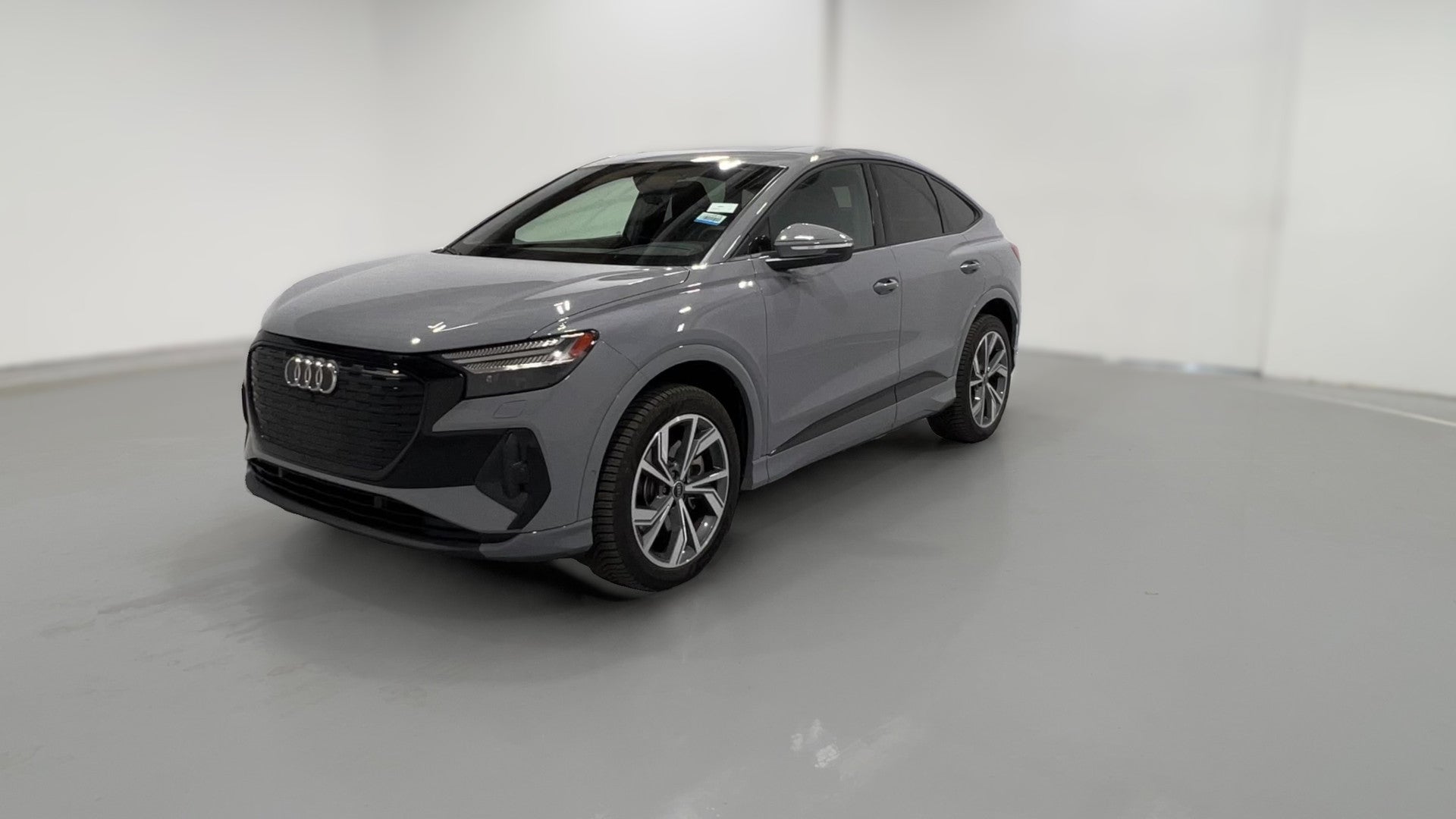 2024 Audi Q4 Sportback e-tron vehicle photo