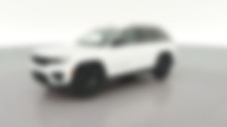 2024 Jeep Grand Cherokee vehicle photo