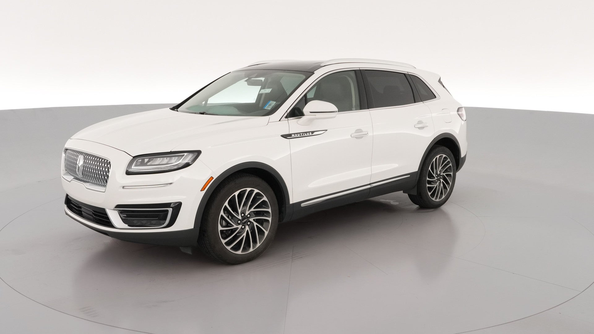 2020 Lincoln Nautilus vehicle photo