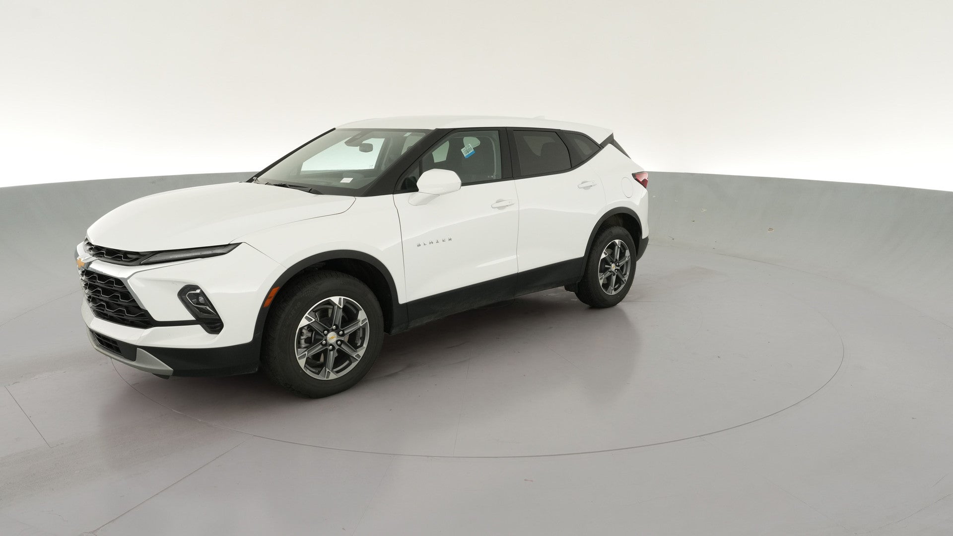 2025 Chevrolet Blazer vehicle photo