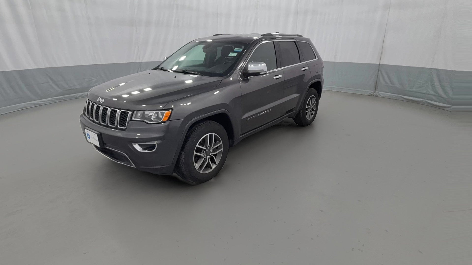 2020 Jeep Grand Cherokee vehicle photo