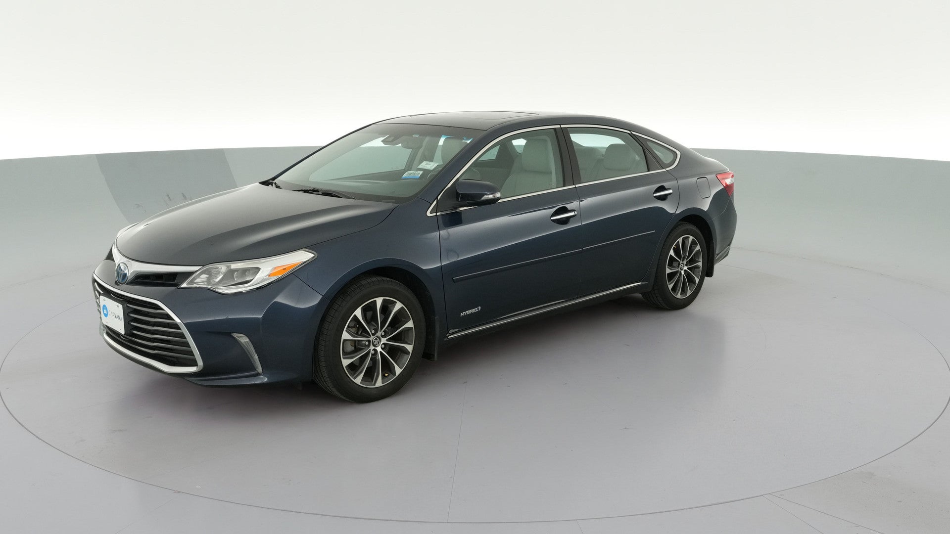 2017 Toyota Avalon Hybrid vehicle photo