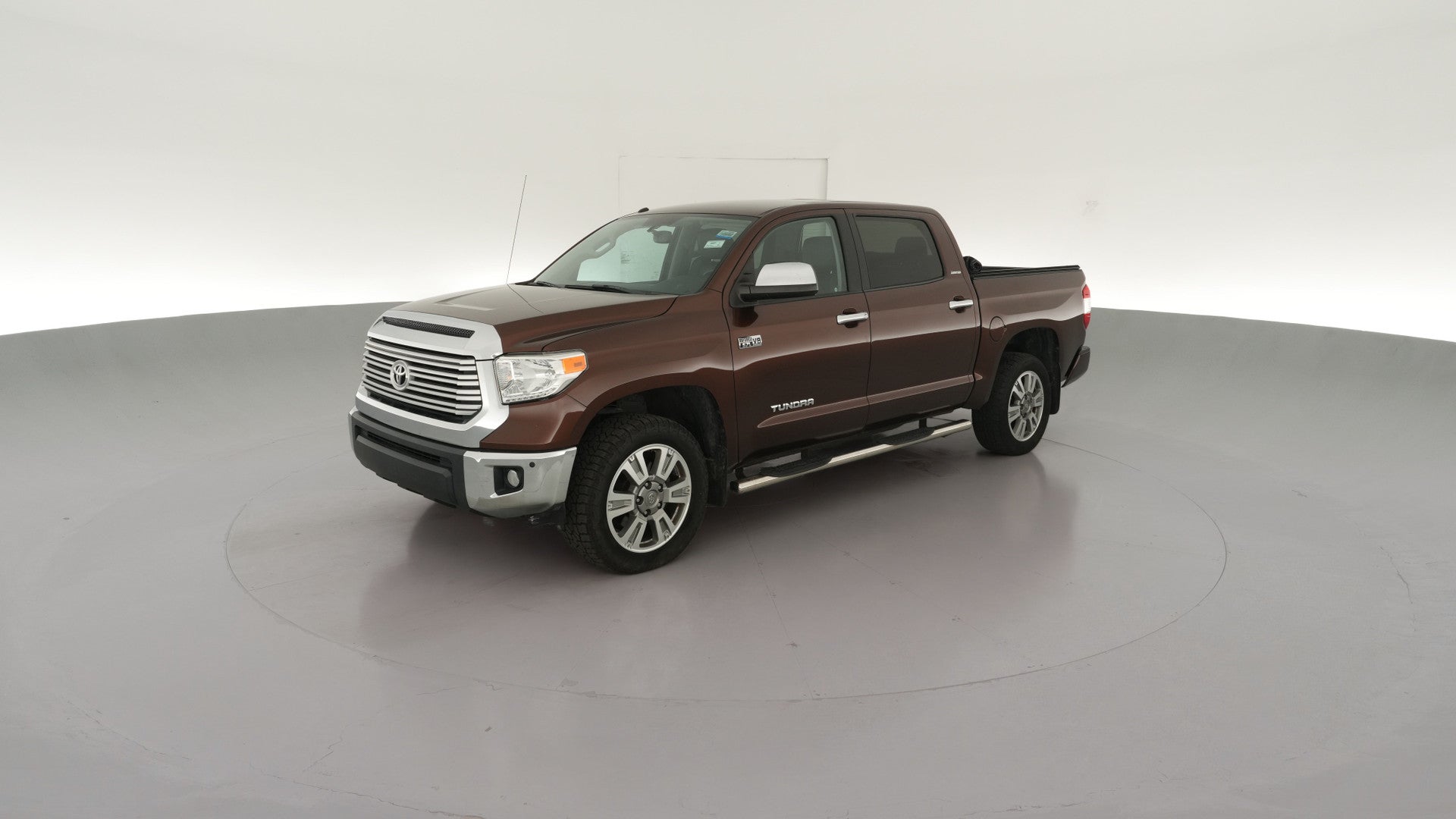 2016 Toyota Tundra CrewMax vehicle photo