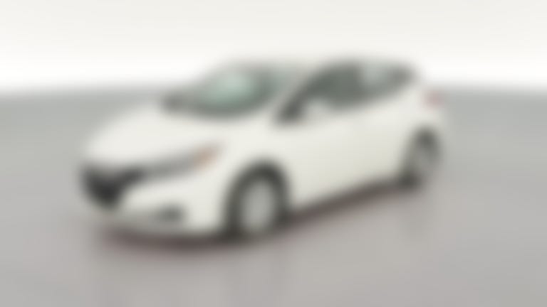 2025 Nissan LEAF vehicle photo