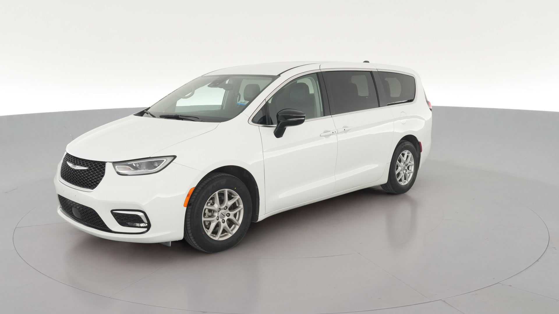2024 Chrysler Pacifica vehicle photo
