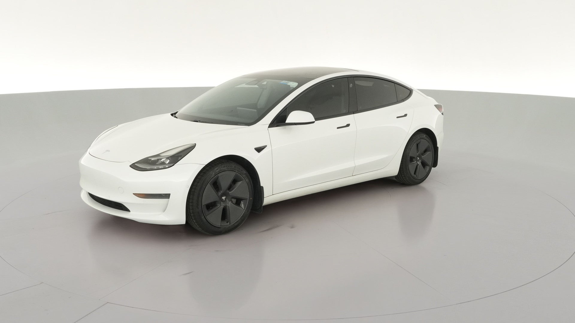 2021 Tesla Model 3 vehicle photo