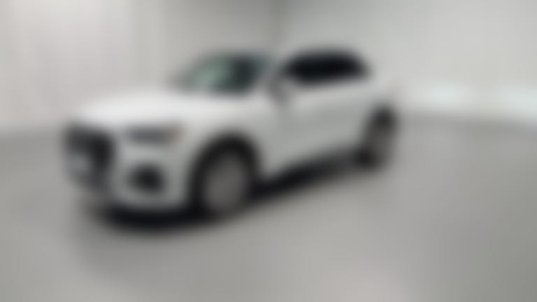 2025 Audi Q3 vehicle photo