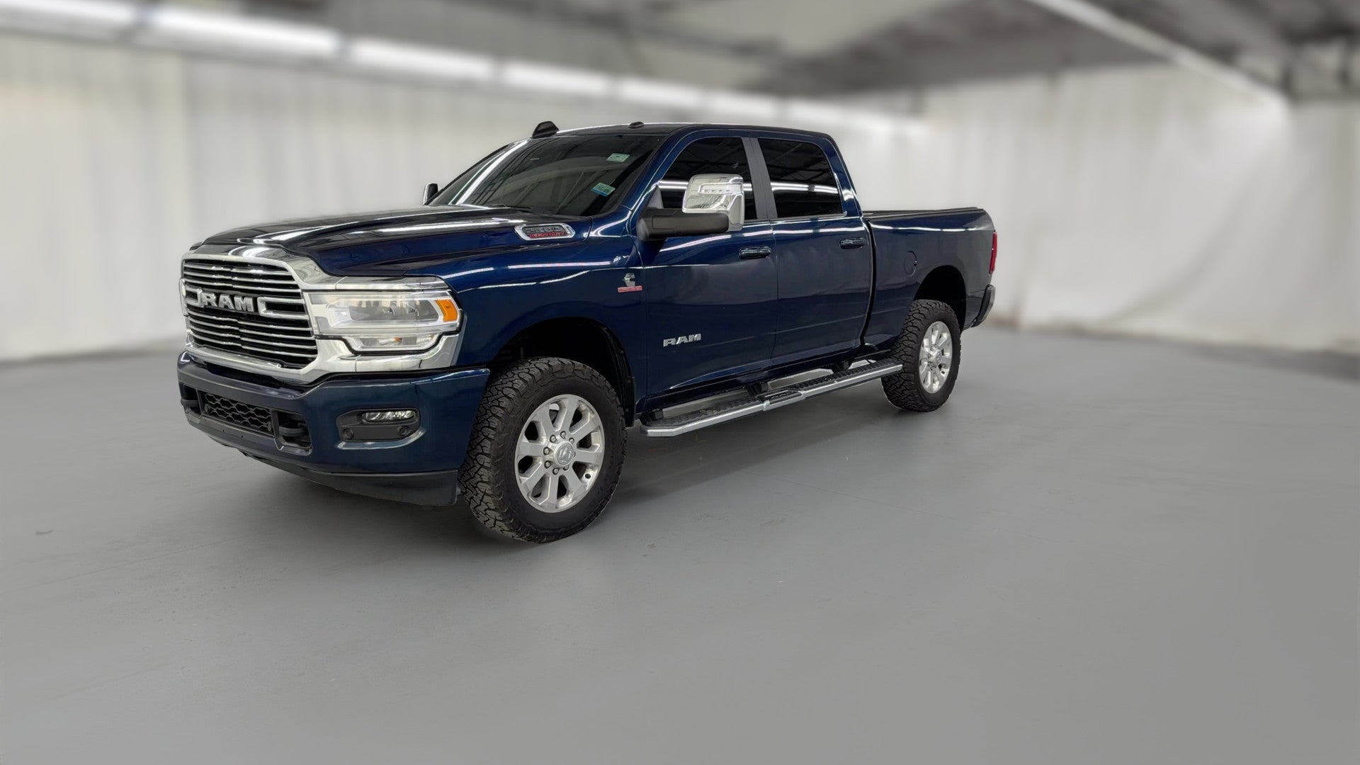 2023 Ram 2500 Crew Cab vehicle photo